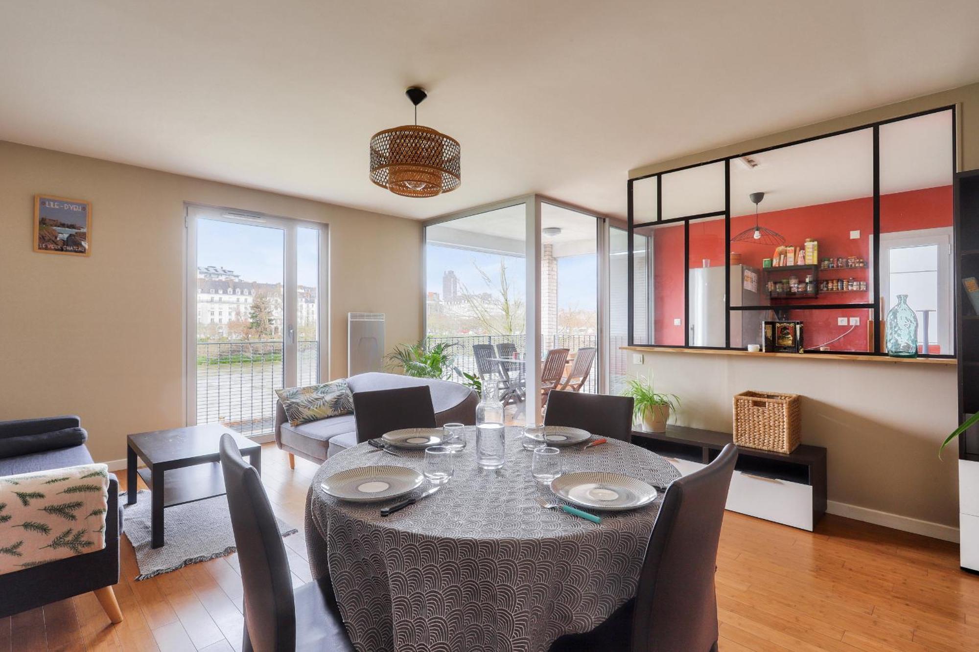 Apartment Sejour Sur L'ile De Avec Vue Sur La Loire Nantes